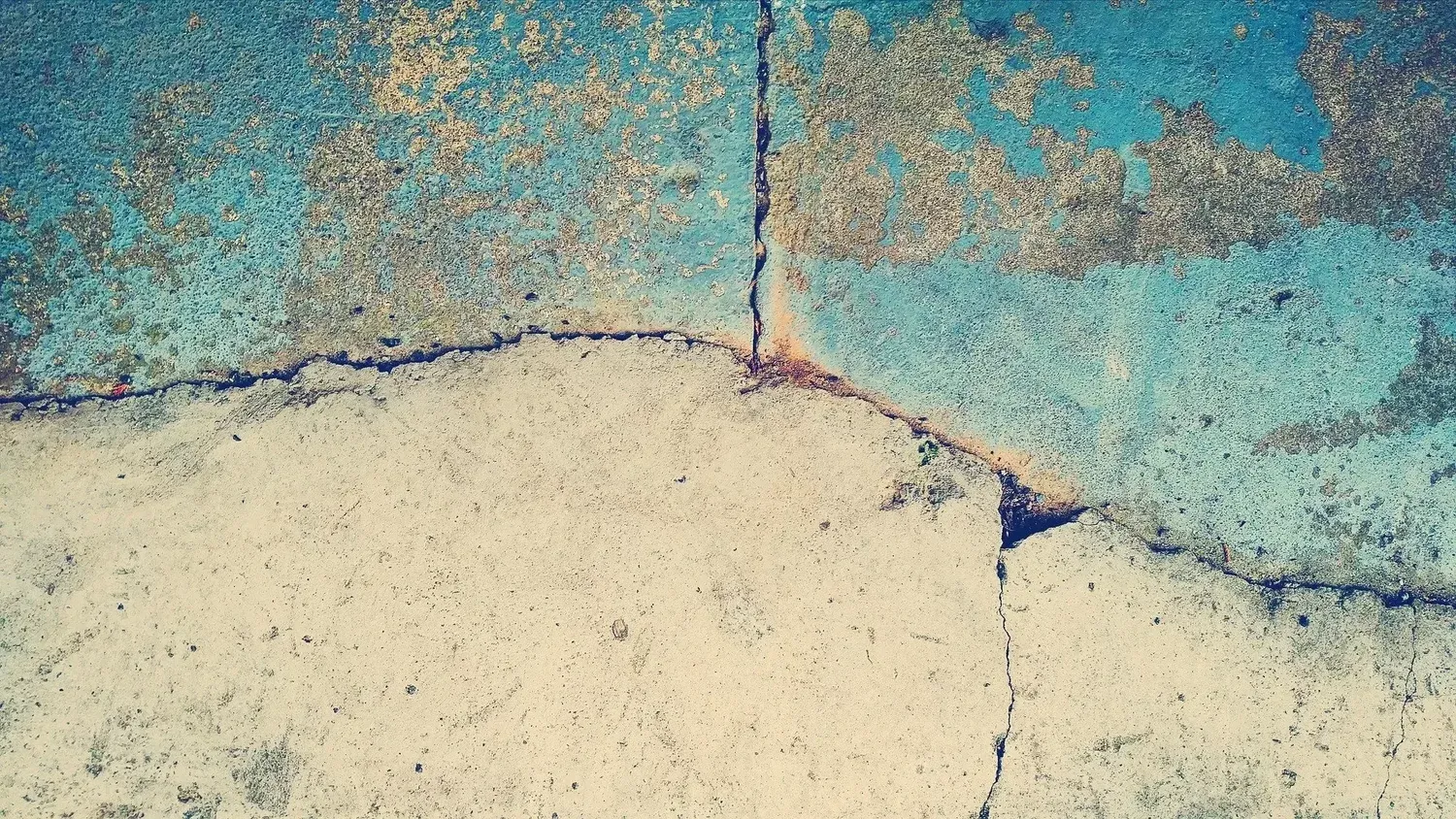 5 common reasons of concrete cracking