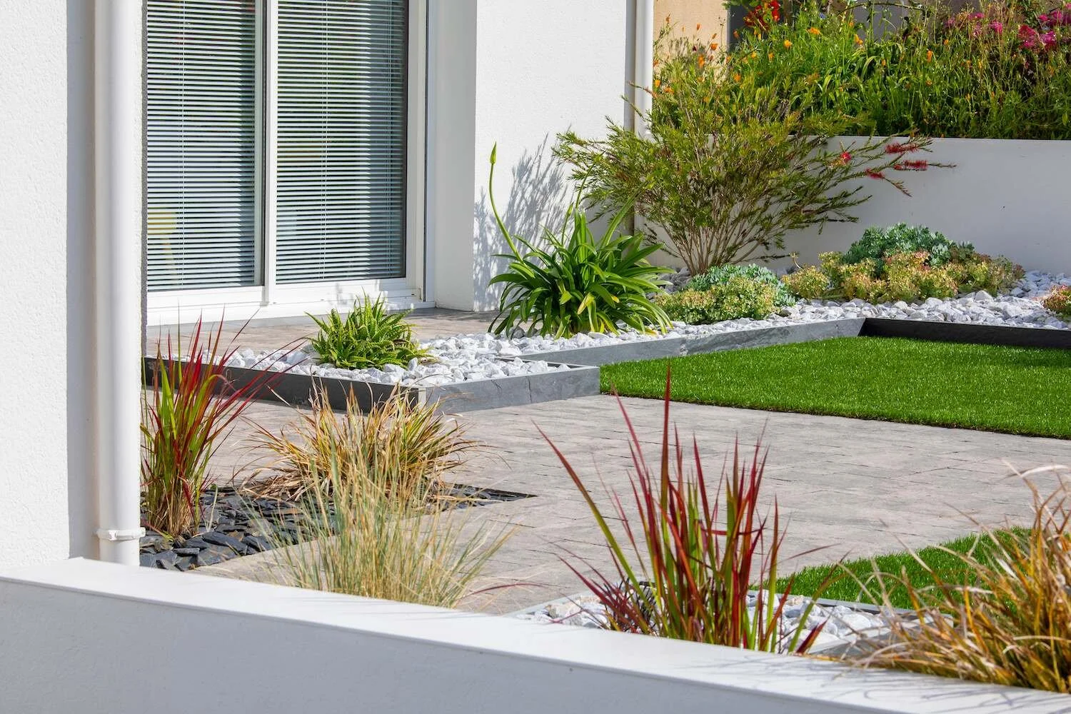 Natural stone installation planning and layout in Jupiter Farms, FL